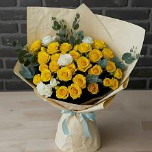 Букет цветов из:  Розы в Волосово