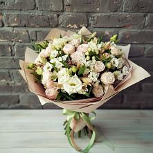 Букет цветов из:  Альстромерии, Розы и Хризантемы в Волосово