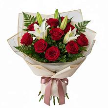 Букет цветов из:  Лилии и Розы в Волосово