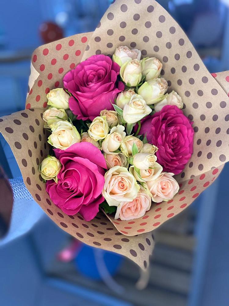 Букет цветов из: Розы в Волосово