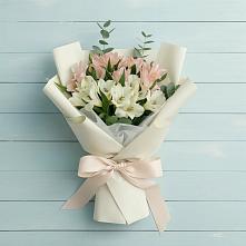 Букет цветов из:  Альстромерии в Волосово