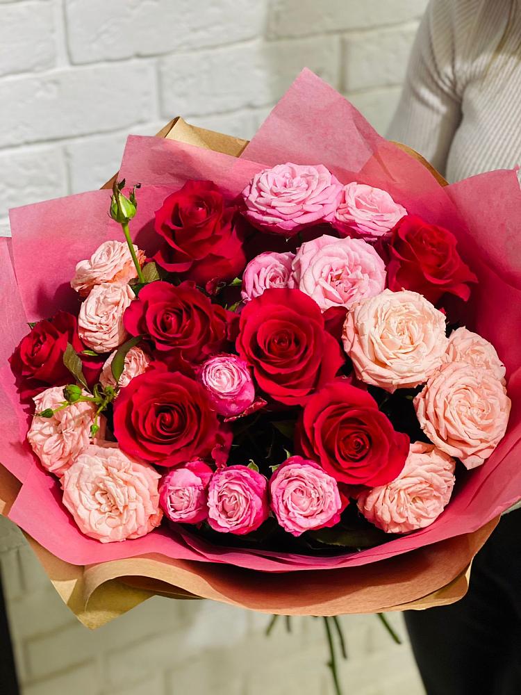 Букет цветов из: Розы в Волосово