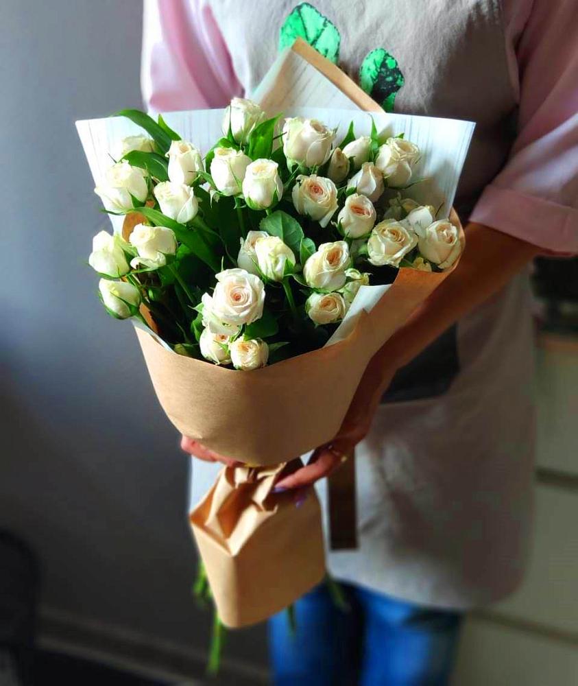 Букет цветов из: Розы в Волосово