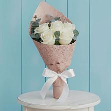 Букет цветов из:  Розы в Волосово