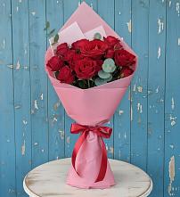 Букет цветов из:  Розы в Волосово