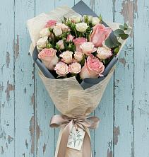 Букет цветов из:  Розы в Волосово