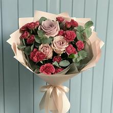 Букет цветов из:  Гвоздики и Розы в Волосово