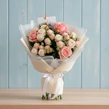 Букет цветов из:  Розы в Волосово