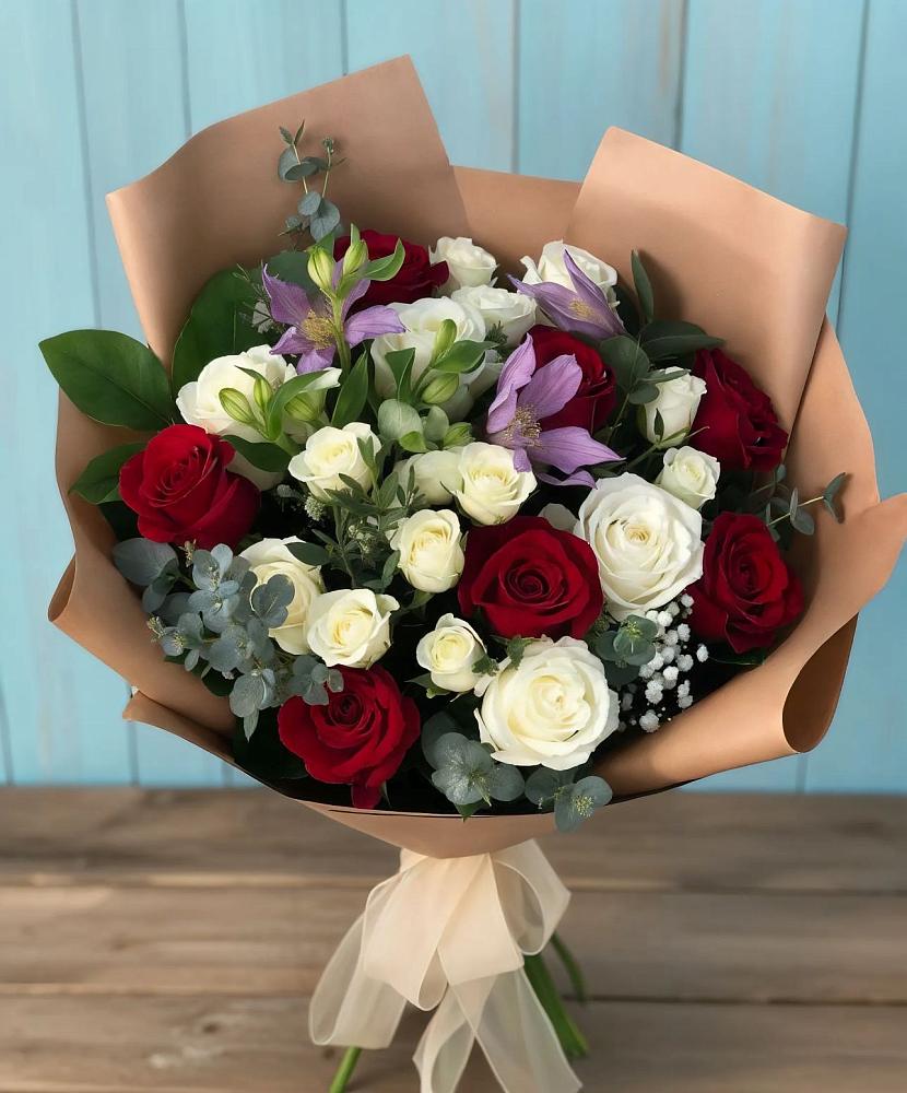 Букет цветов из: Розы и Альстромерии в Волосово